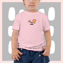 Load image into Gallery viewer, Toddler Short Sleeve Tee w/2sided print | Lion in school